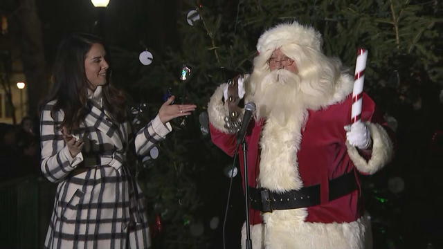 rittenhouse-tree-lighting.jpg 